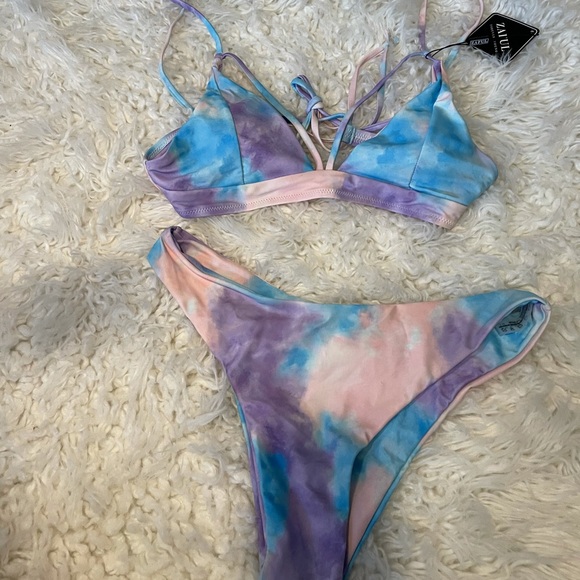 Zaful Brand New Bikini Set.Size M - Picture 1 of 7